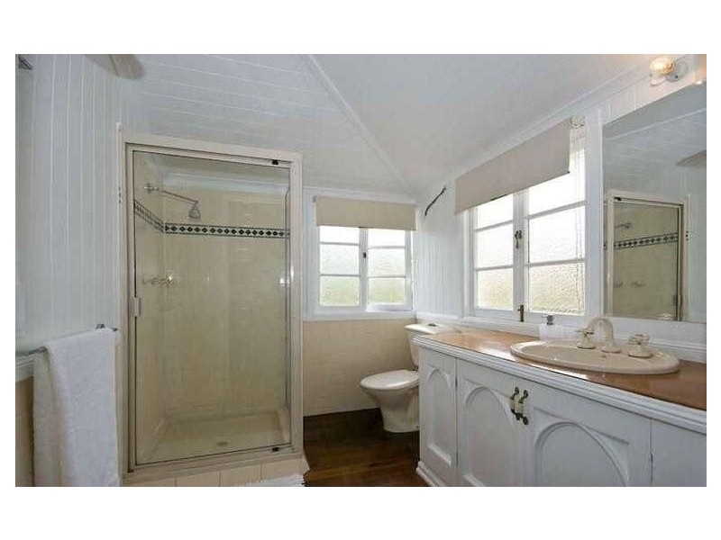 11 Cressey Street, Wavell Heights QLD 4012