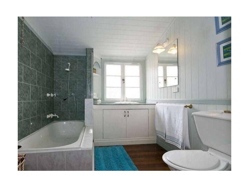 11 Cressey Street, Wavell Heights QLD 4012