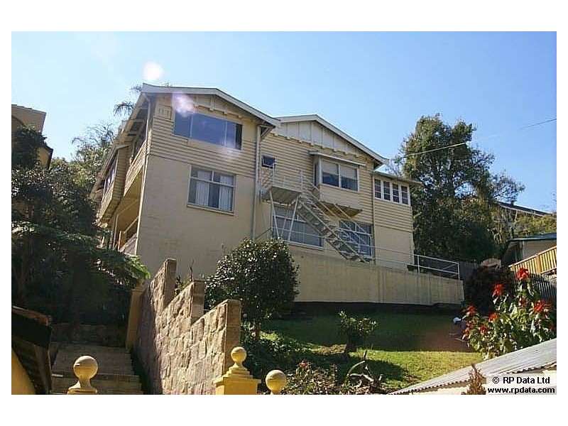 23-25 Arran Avenue, Hamilton QLD 4007