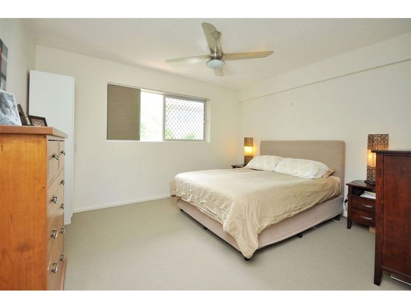 6/24 Crescent Rd, Hamilton QLD 4007