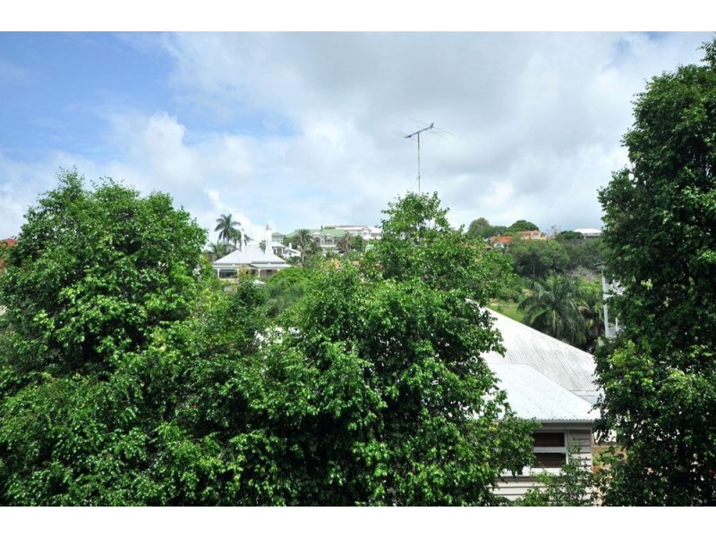 6/24 Crescent Rd, Hamilton QLD 4007