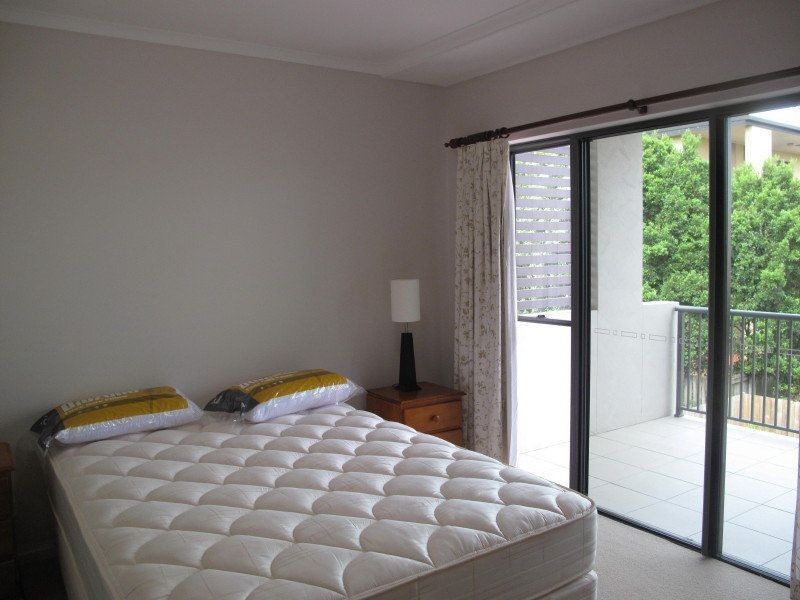 5/94 Nudgee Road, Hamilton QLD 4007