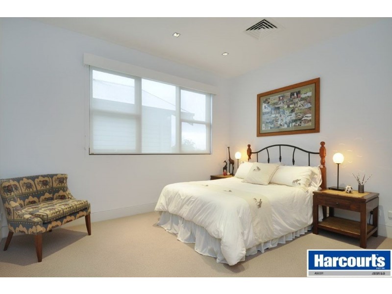 6B Derby Street, Hendra QLD 4011