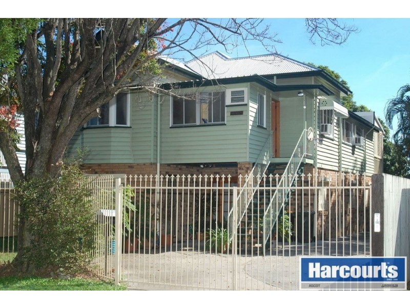 15 Flemington Street, Hendra QLD 4011