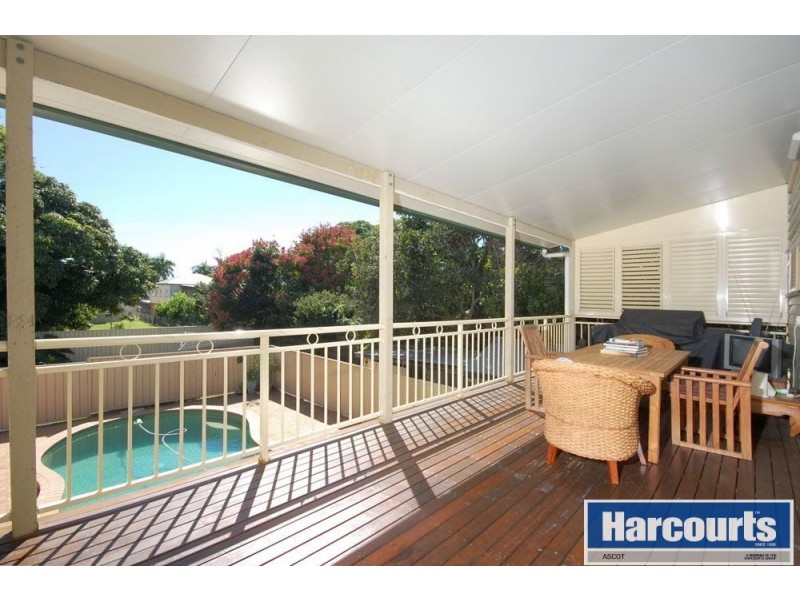 15 Flemington Street, Hendra QLD 4011