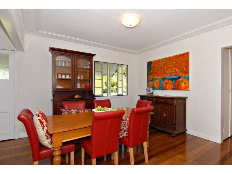 10 Olive St, Hendra QLD 4011