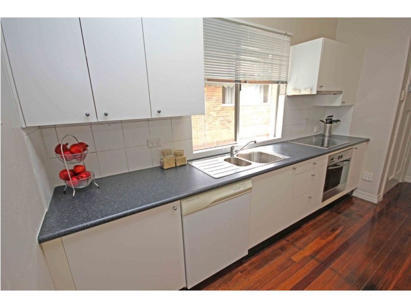 43 Webster Ave, Hendra QLD 4011