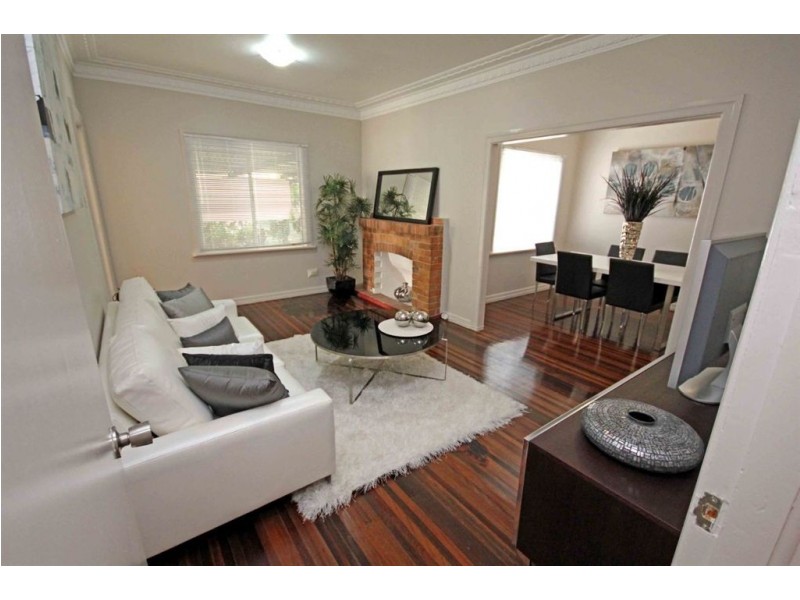 43 Webster Ave, Hendra QLD 4011