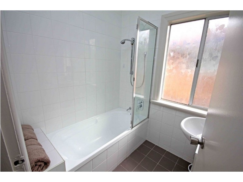 43 Webster Ave, Hendra QLD 4011