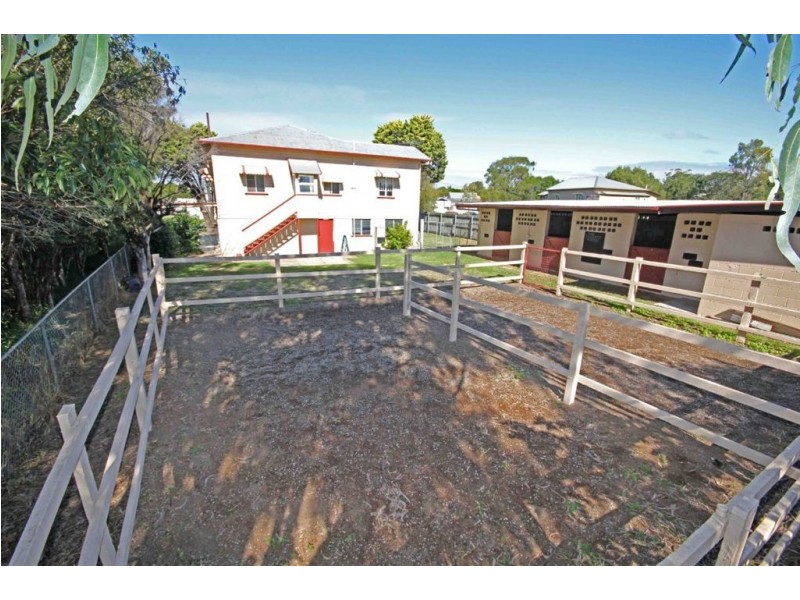 22 Gadara, Hendra QLD 4011