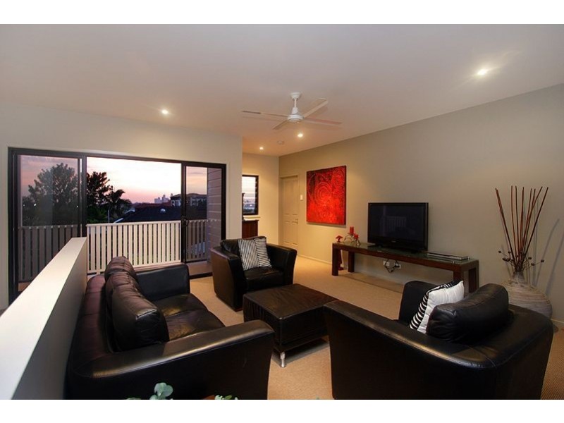 33 Hutton Street, Clayfield QLD 4011