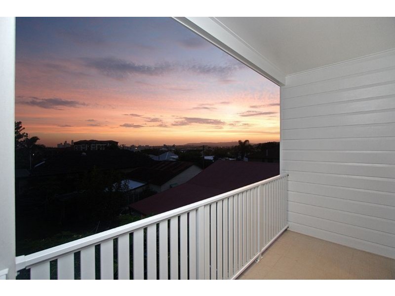 33 Hutton Street, Clayfield QLD 4011