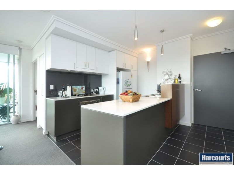 892/35 Harbour Road, Hamilton QLD 4007