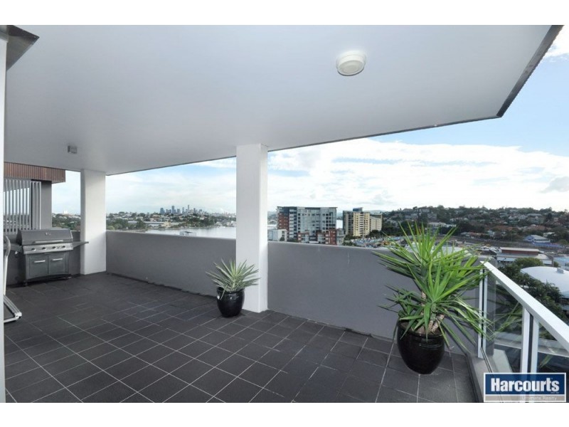 892/35 Harbour Road, Hamilton QLD 4007