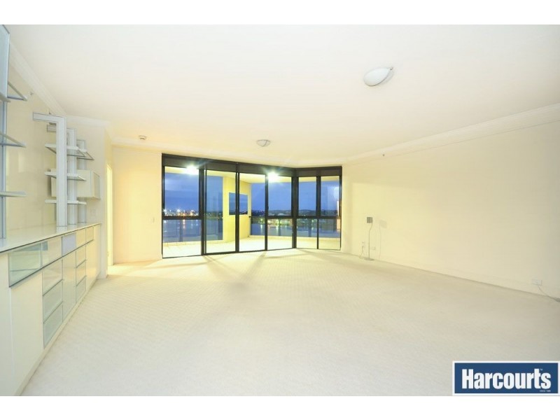 36/27 Harbour Road, Hamilton QLD 4007