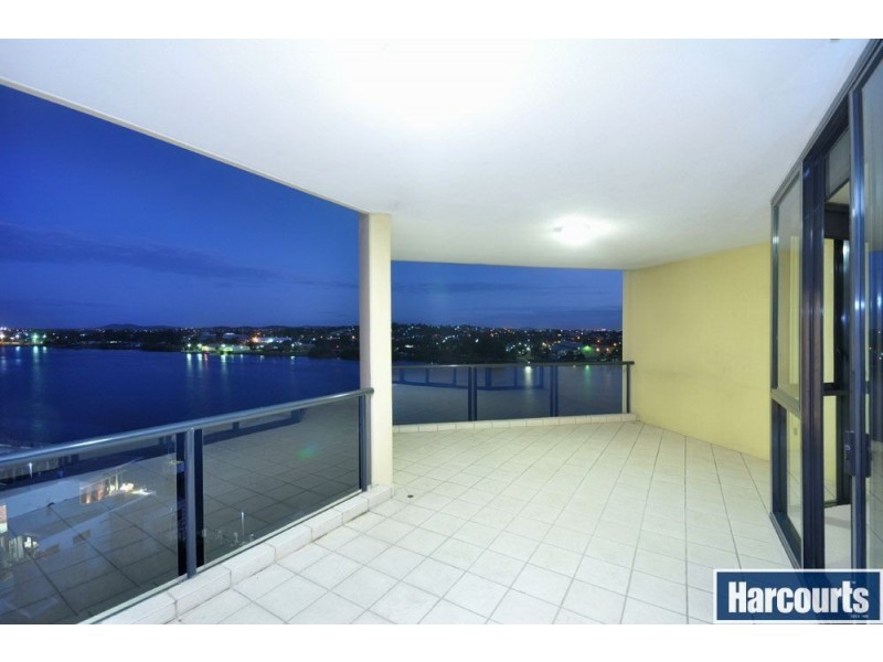 36/27 Harbour Road, Hamilton QLD 4007