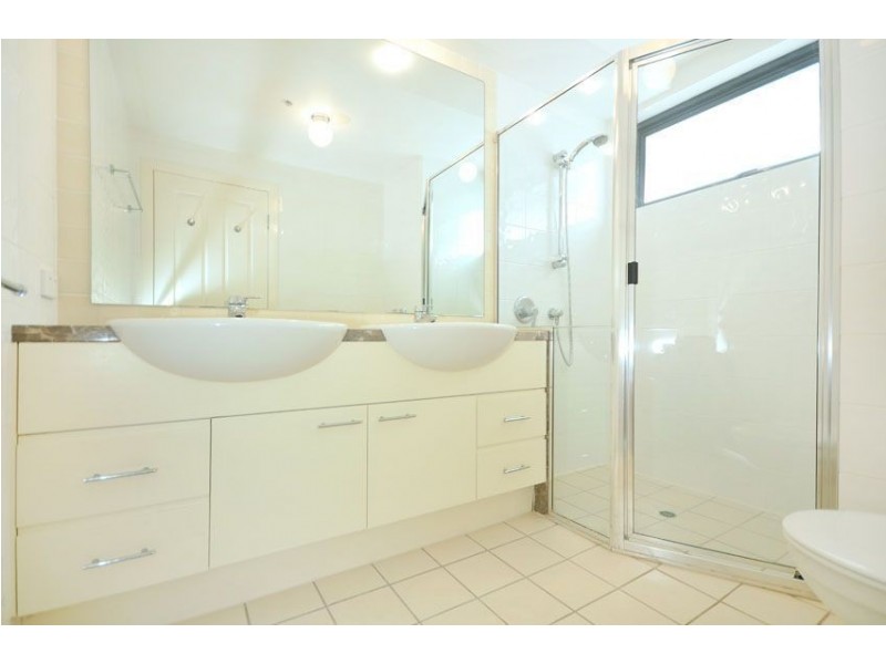 36/27 Harbour Road, Hamilton QLD 4007