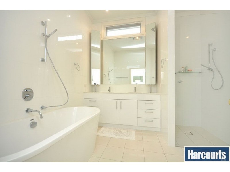 69 Charlton Street, Ascot QLD 4007