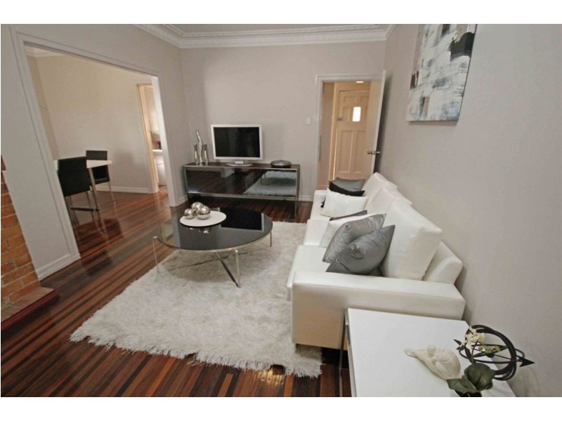 43 Webster Ave, Hendra QLD 4011