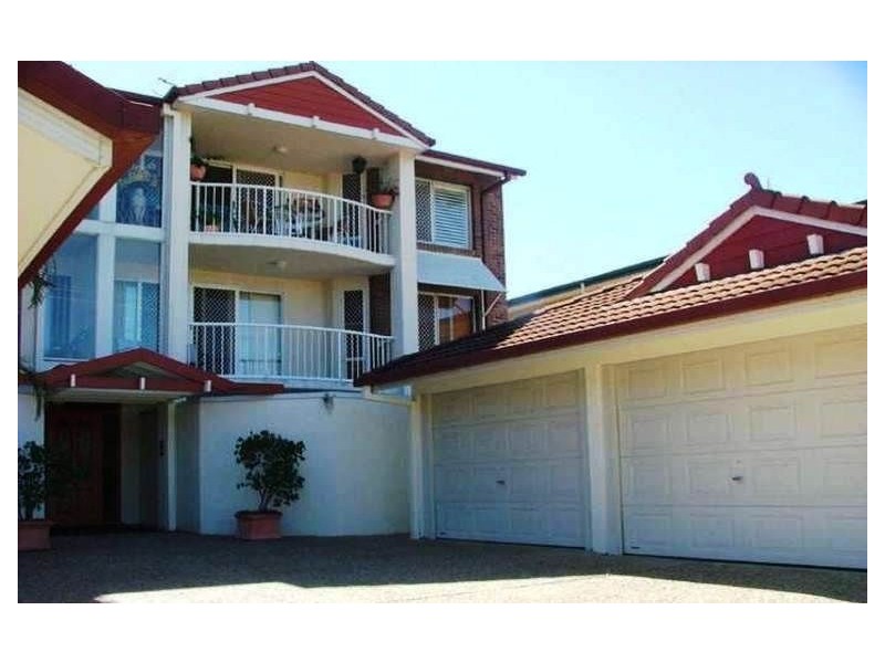 4/38 Rossiter Pde, Hamilton QLD 4007