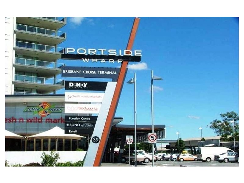 4/38 Rossiter Pde, Hamilton QLD 4007