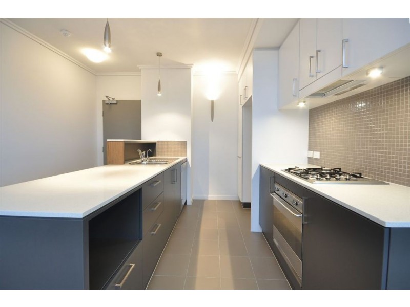 816/35 Harbour Road, Hamilton QLD 4007