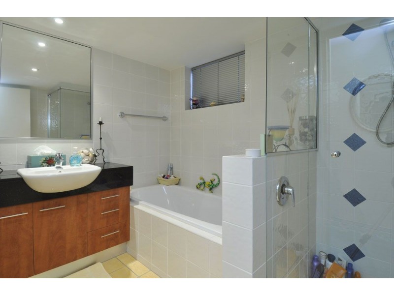 13/114 Bonney Ave, Clayfield QLD 4011