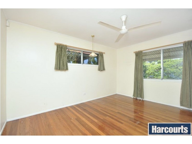 19 Webster Ave, Hendra QLD 4011