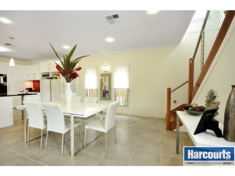 102 Cook Street, Northgate QLD 4013