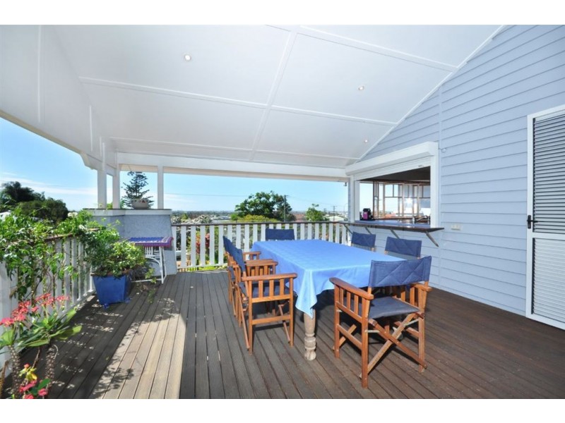 Wavell Heights QLD 4012