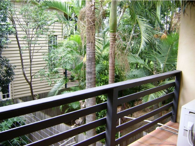 3/59 College Street, Hamilton QLD 4007