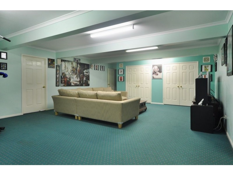 18 Jackson Street, Hamilton QLD 4007