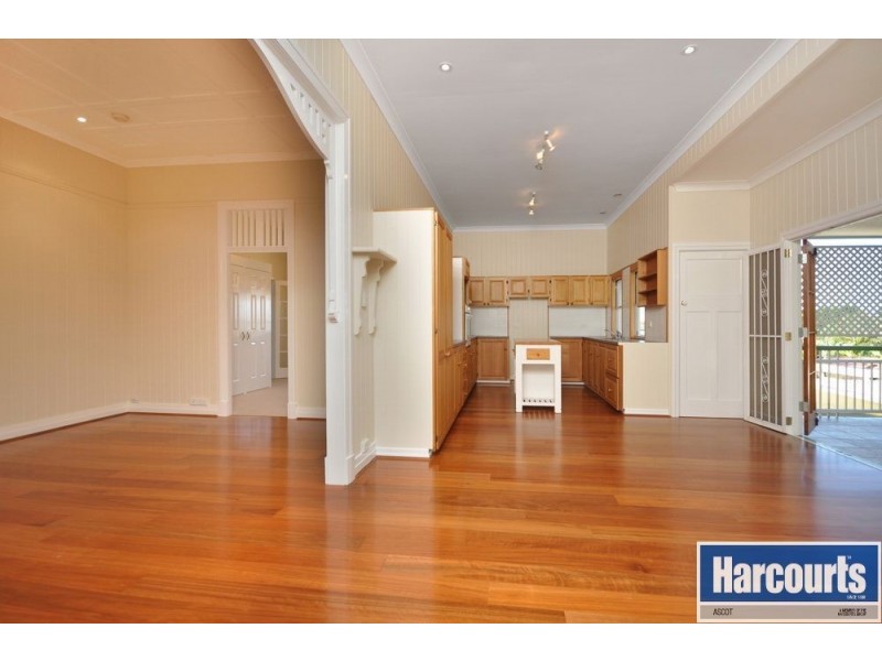 135 Zillman Rd, Hendra QLD 4011