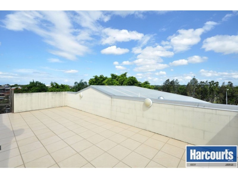 15/654 Kingsford Smith Drive, Hamilton QLD 4007