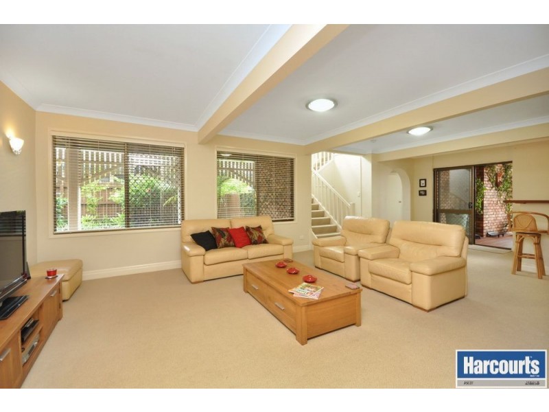 65 Liverpool Rd, Clayfield QLD 4011