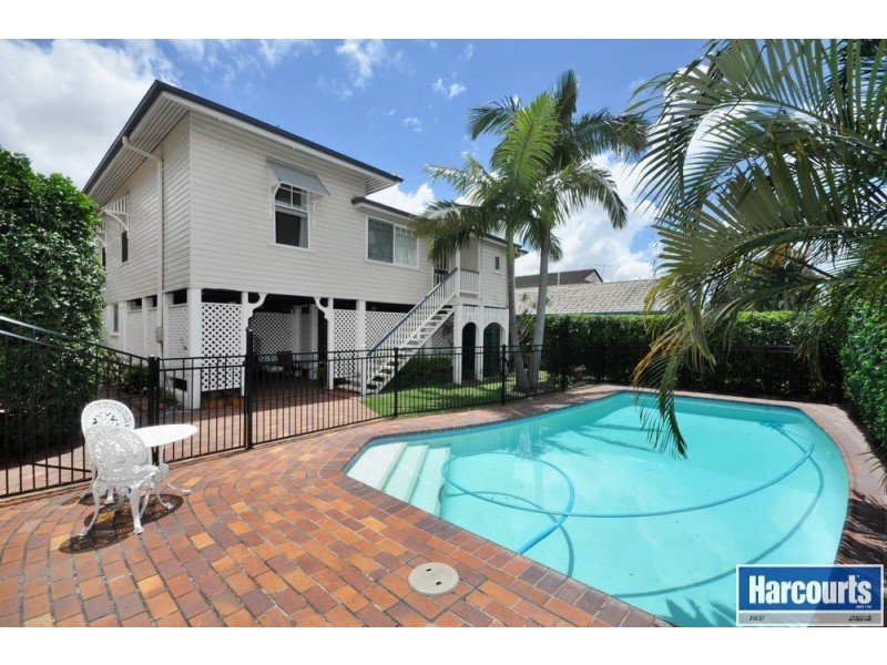 65 Liverpool Rd, Clayfield QLD 4011