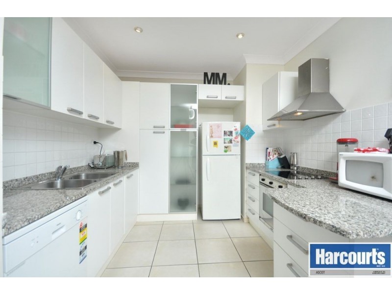 5/92 Nudgee Road, Hamilton QLD 4007