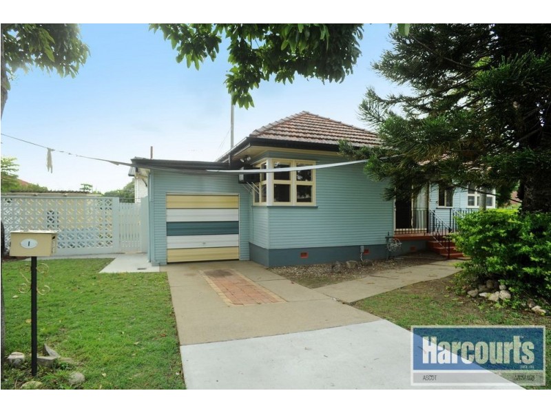 1 Strathdale Street, Aspley QLD 4034