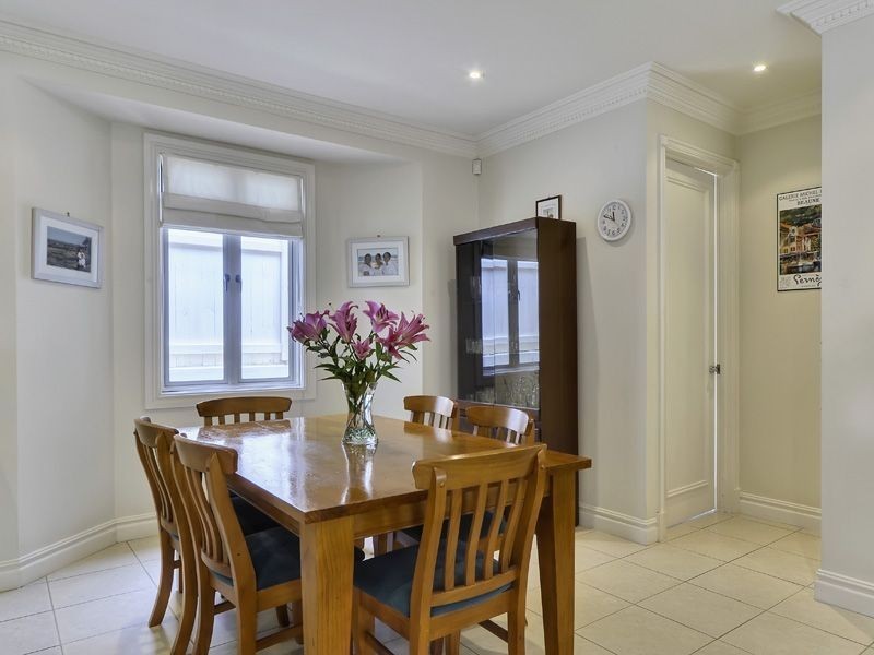 76 Woodville Street, Hendra QLD 4011