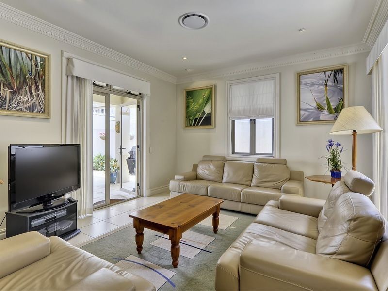 76 Woodville Street, Hendra QLD 4011