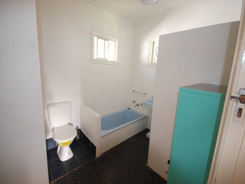 41 Webster Avenue, Hendra QLD 4011