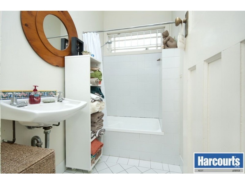 10 Vine Street, Ascot QLD 4007