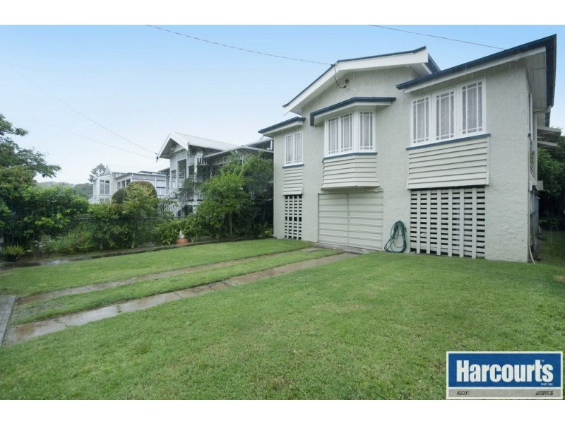 10 Vine Street, Ascot QLD 4007