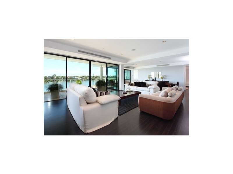 602/1 Gray Street, New Farm QLD 4005