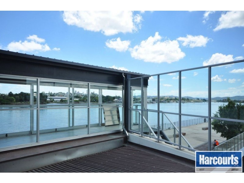301/35 Harbour Rd, Hamilton QLD 4007