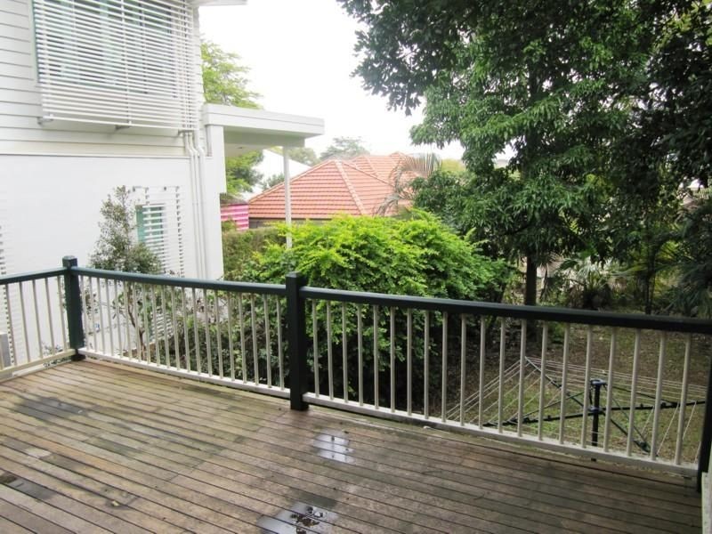 26 Bourne Street, Clayfield QLD 4011