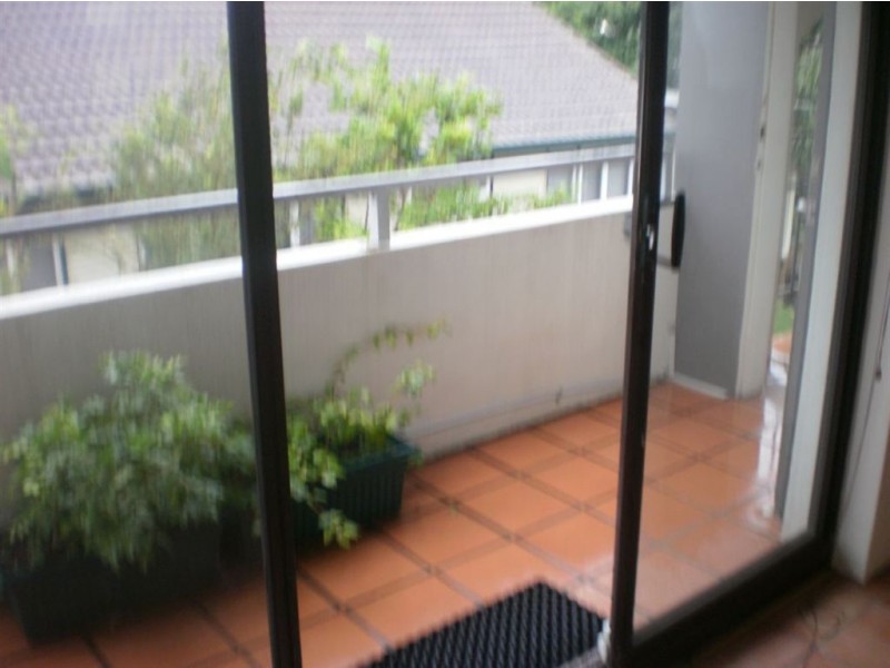 4/33 Kent Street, Hamilton QLD 4007