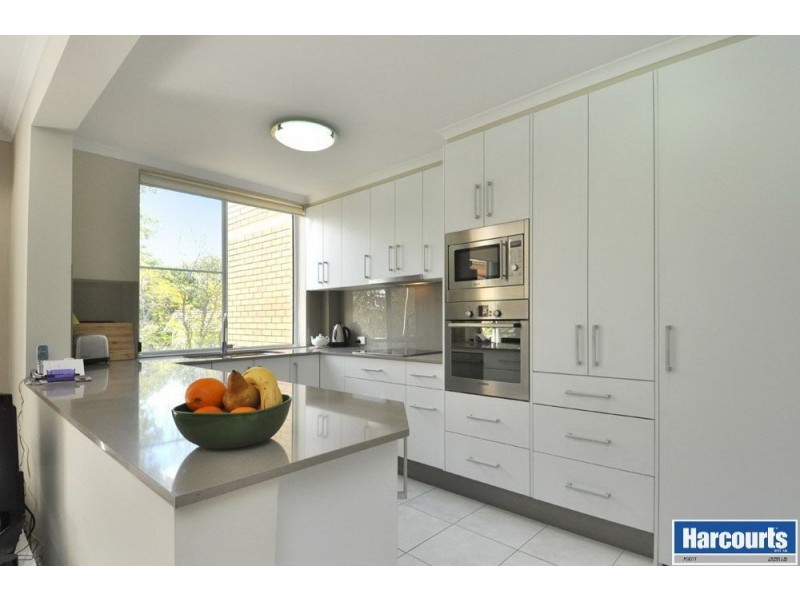 16/44 Riverview Tce, Hamilton QLD 4007