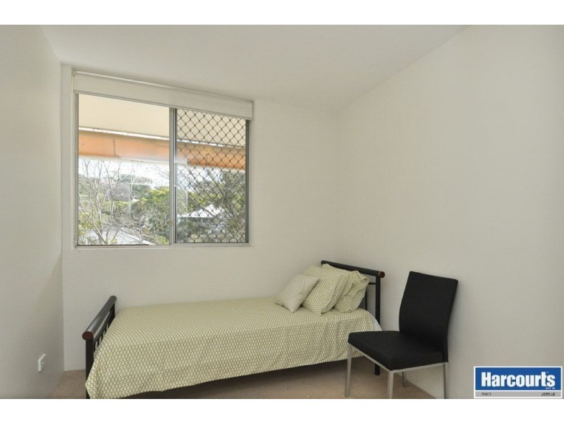 16/44 Riverview Tce, Hamilton QLD 4007