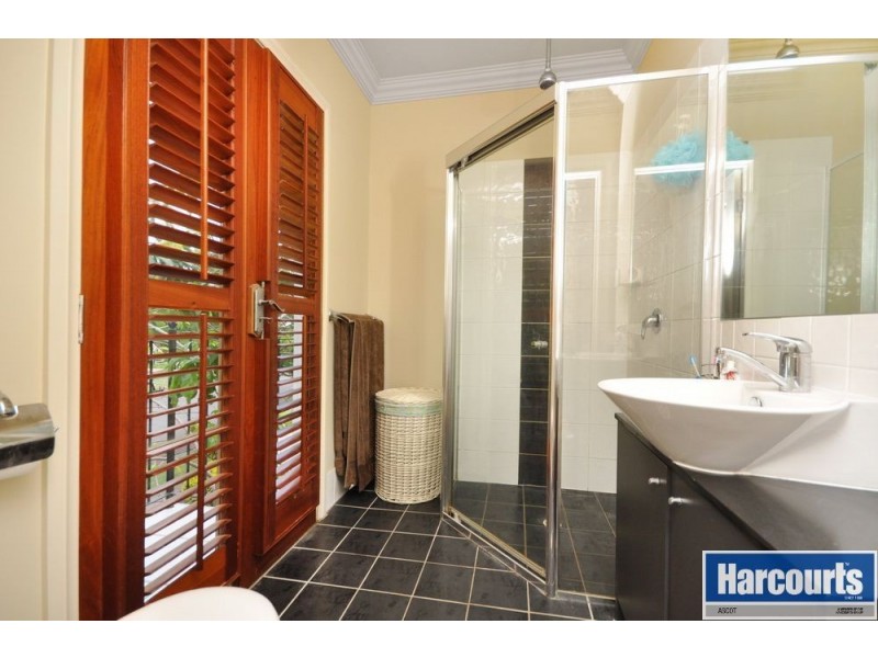 2/82 Jackson Street, Hamilton QLD 4007